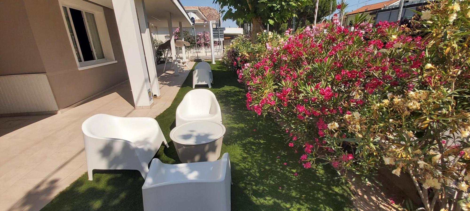 B&B Hotel Serenita Белларія-Іджеа-Марина Екстер'єр фото